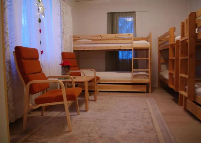 安宁乐马度假酒店 *